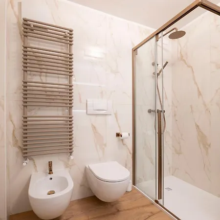 Guesthost - Dolomite Elegance - Chic Flat In San Vito Di Cadore